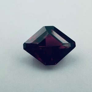 Garnet 4.48 CT