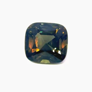 Natural Brownish Green sapphire - Cushion - 2.86ct